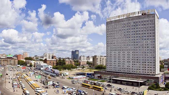 Гостиница новосибирск. Гостиница Новосибирск 1990. Гостиница Новосибирск ЖД вокзал. Гостиница Новосибирск 2000. Гостиница Новосибирск около ЖД вокзала.